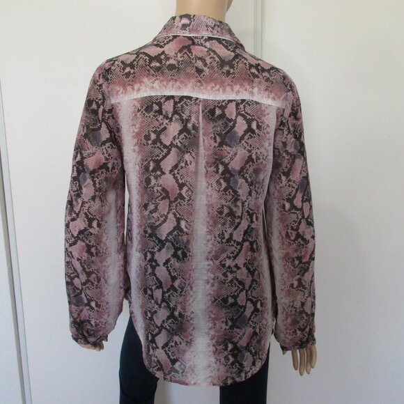 DAYTRIP Top Size Small Animal Print Semi Sheer Button Down Blouse - Picture 5 of 13